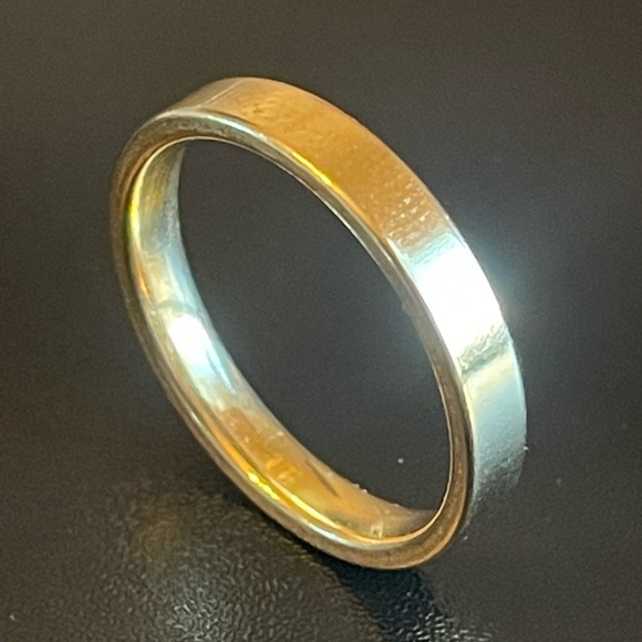 3.5mm gold stainless steel ring - Picture 3 of 10
